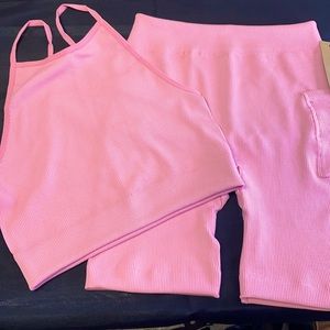 Yoga Pink Tank top and shorts w/ pockets set SMALL